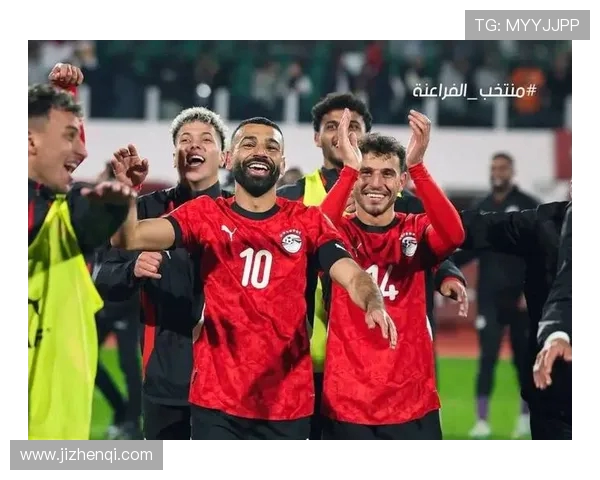 萨拉赫角球妙传拉比亚头槌破门埃及队两球领先占优局面持续扩大优势